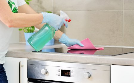 Sirke ile Ev Temizliği: Hangi Alanlarda Güvenle Kullanılır?